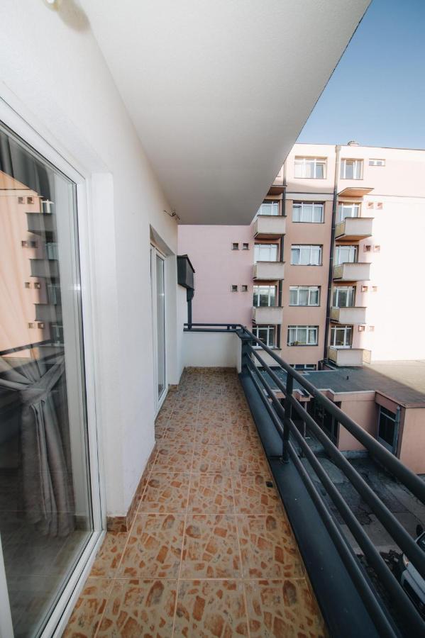 Duga Apartmani Крагуевац Экстерьер фото